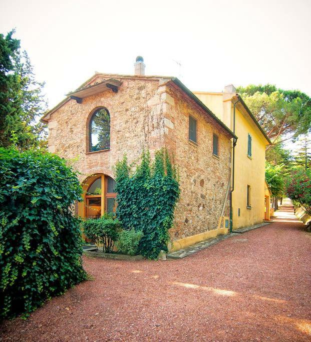 Stunning Country House Overlooking Tuscany Hills Lorenzana Exterior foto